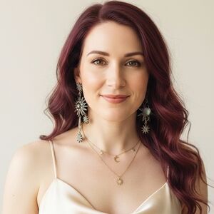 NWT Olivia Welles Starburst Mismatched Celestial Mixed Metal Earrings Rhinestone